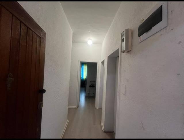 2 BEDROOM APARTMENT FOR SALE IN PAROW CENTRAL